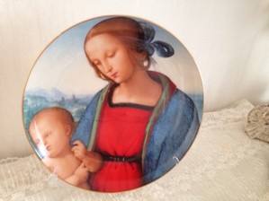 성모 마리아와 아기 예수 ...86년도 접시